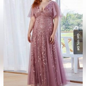 Plus size Ever Pretty Formal Gown (size 26)